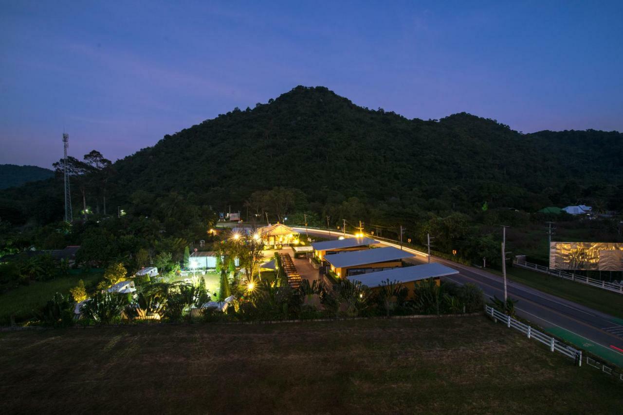 Bann Khaoyai Condominium Pak Chong Накхонратчасима Экстерьер фото